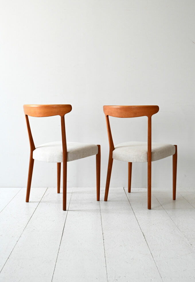 Pair of 1960s Scandinavian chairs in curved teak-b