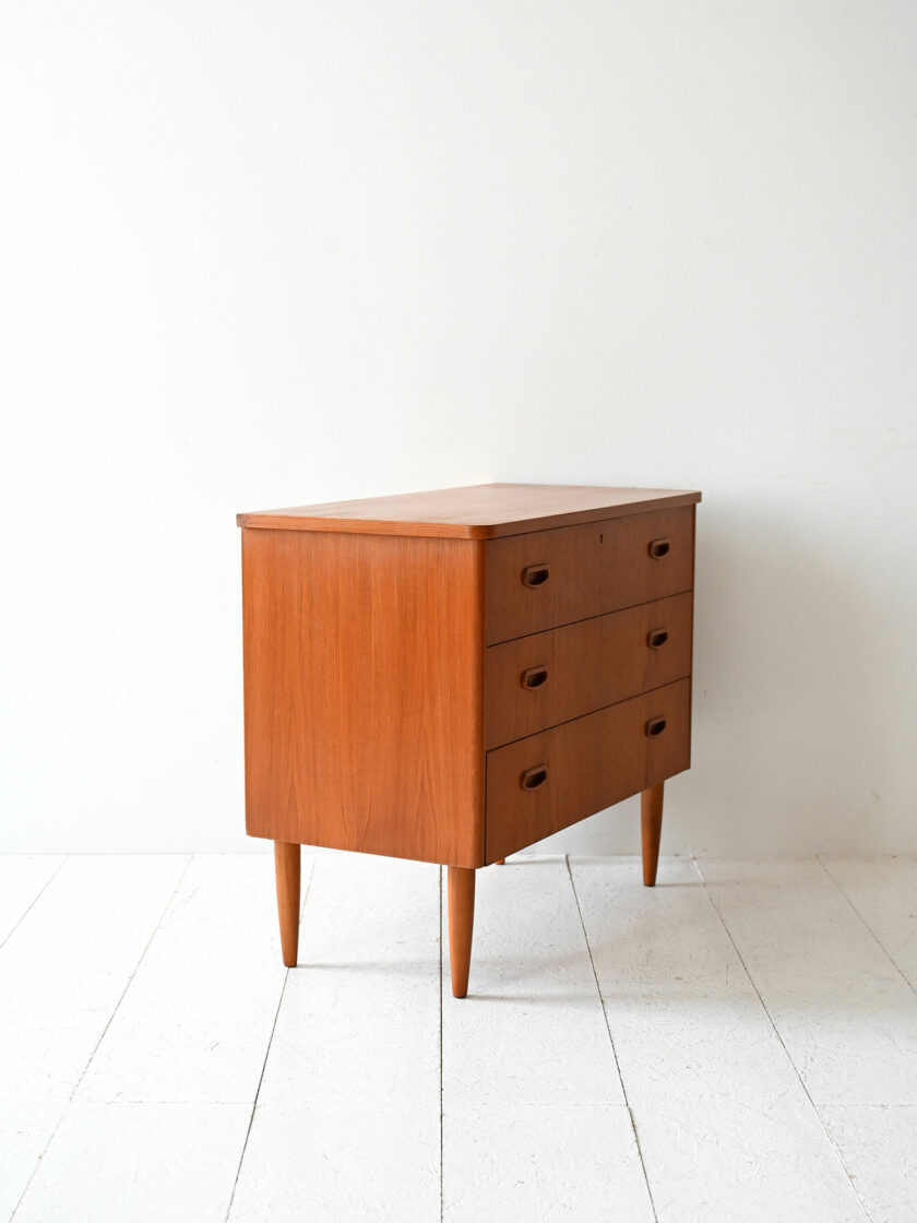 Cassettiera scandinava anni ’60 in teak-c