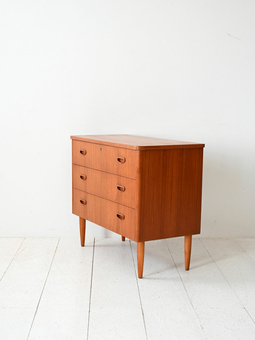 Cassettiera scandinava anni ’60 in teak-d