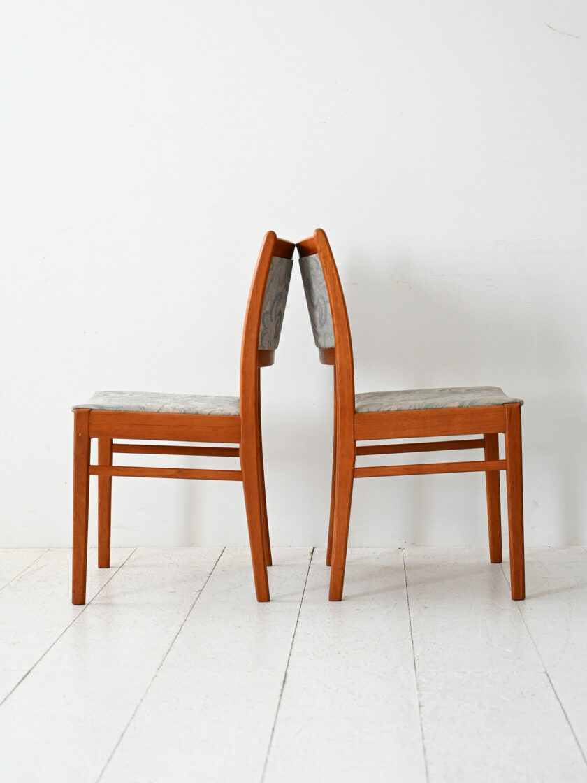 Set 4 sedie scandinave anni 60 in teak con tappezzeria originale-e