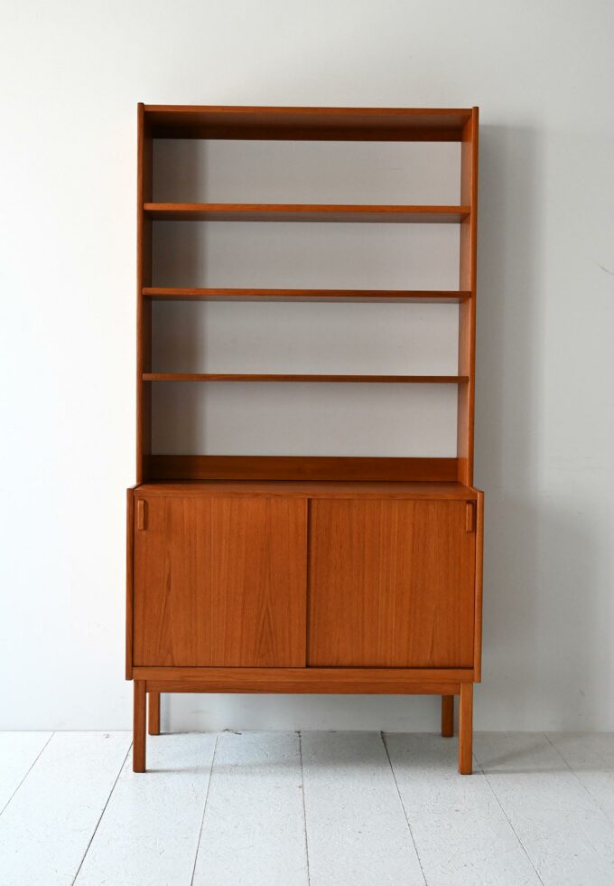 Scandinavian 1960s teak bookcase by B. Fridhagen for Bodafors-b