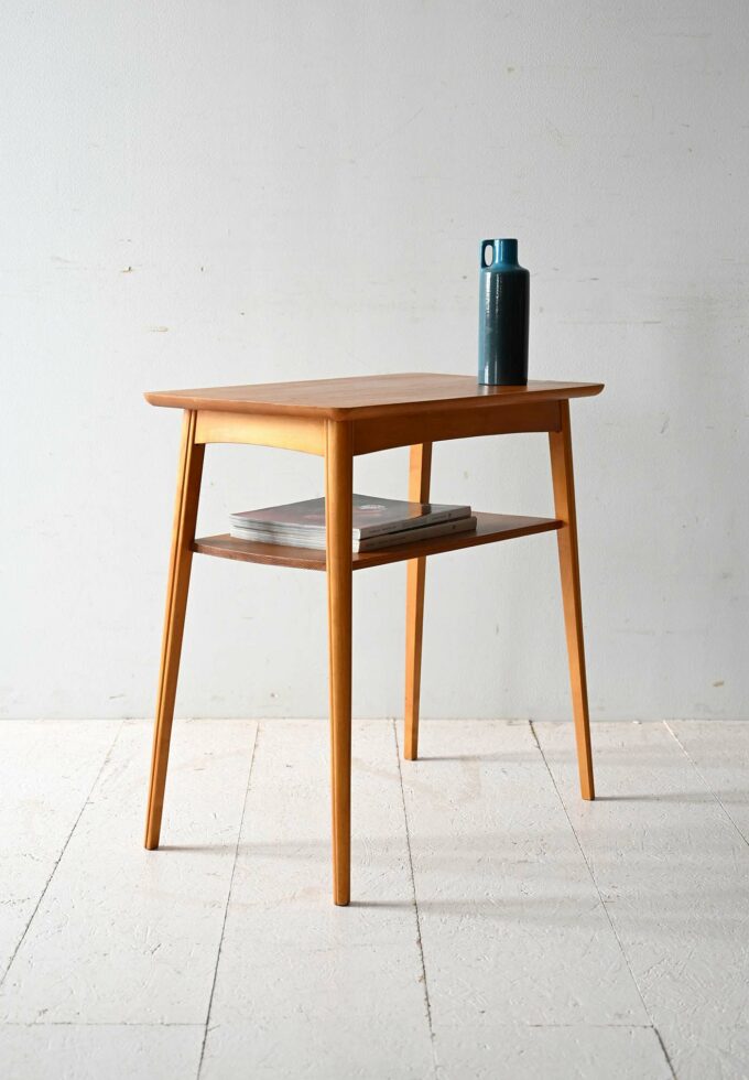 Tavolino scandinavo anni ’60 in pino massello-a