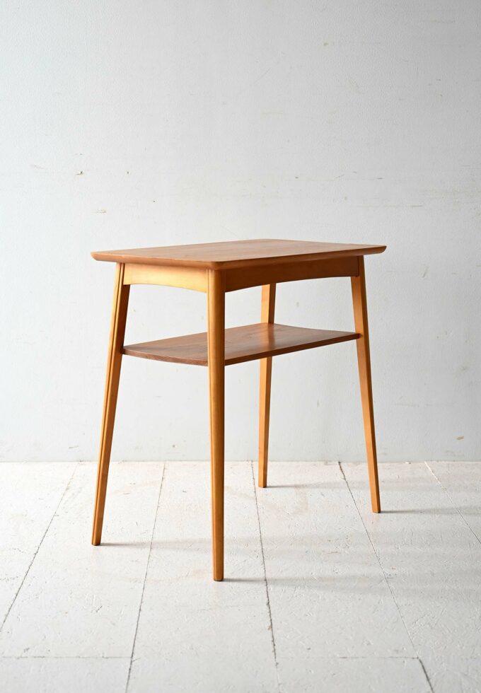 Tavolino scandinavo anni ’60 in pino massello-b
