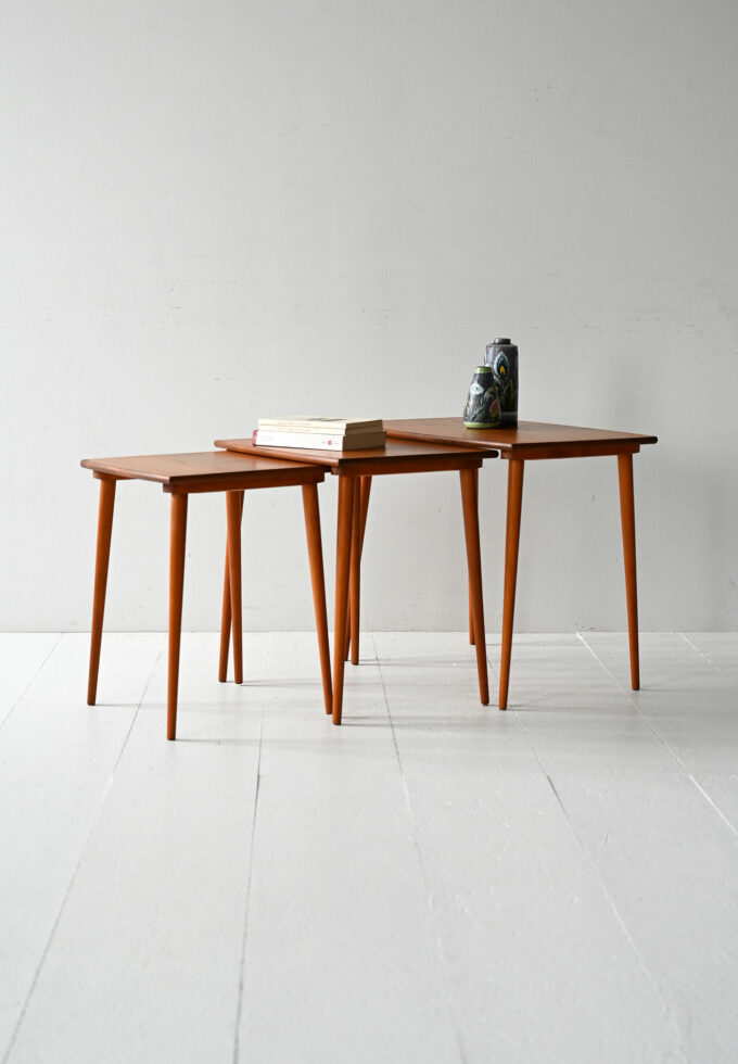 Coffee table scandinavi con incastro a scorrimento-a