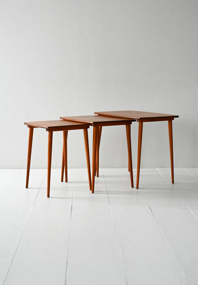 Coffee table scandinavi con incastro a scorrimento-b