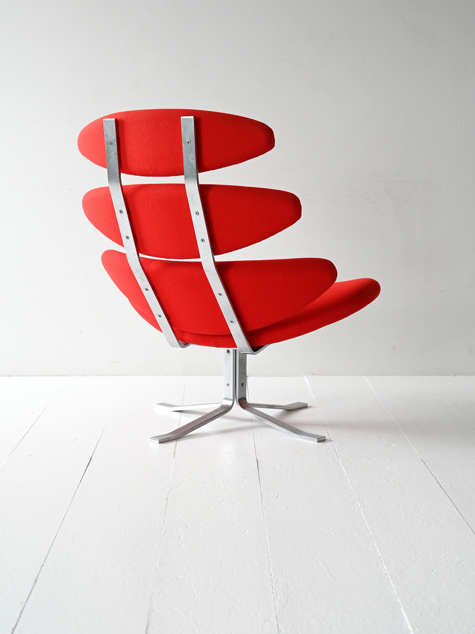 Corona Chair rossa Poul M. Volther-c Corona Chair rossa di Poul M. Volther-c