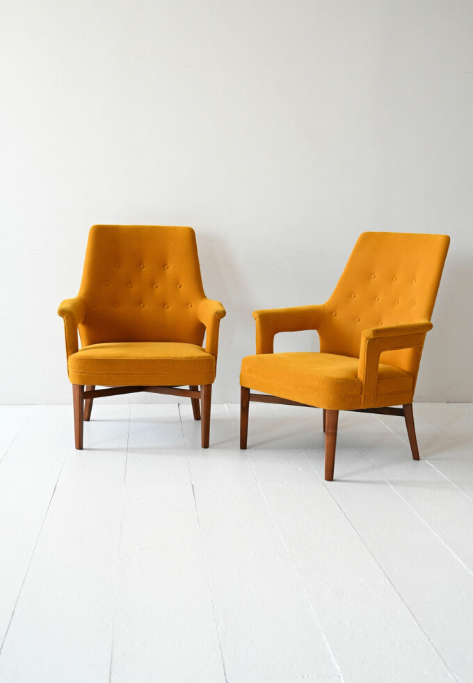 Coppia di poltroncine scandinave vintage anni '50 gialle-a