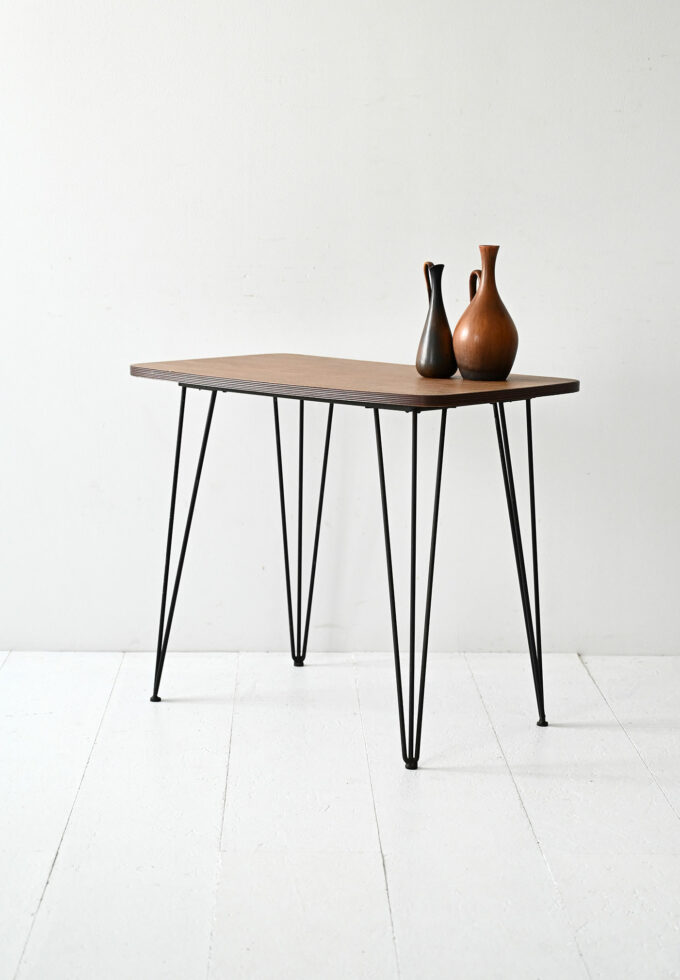 Tavolino vintage anni ’50 in formica e metallo-a