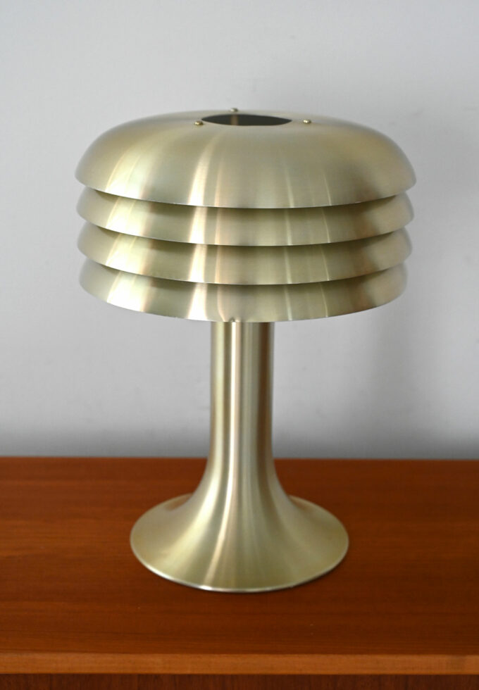 Lampada BN-26 di Hans-Agne Jakobsson-d