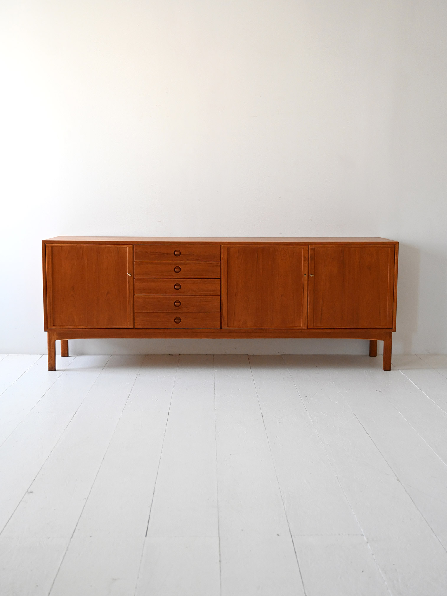 Sideboard “Tiveden” teak Engström & Myrstrand 60s-b Sideboard “Tiveden” in teak di Engström & Myrstrand, anni ’60-b
