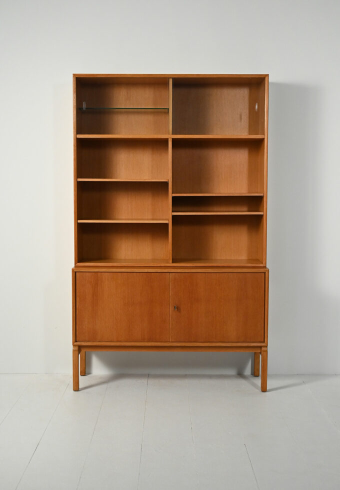 Bookcase with display case by Marian Grabinsky for IKEA-b