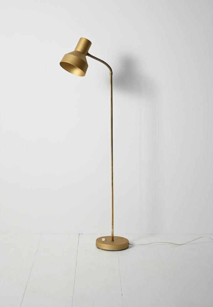 Lampada da terra scandinava in ottone e metallo cromato, anni 60/70-b