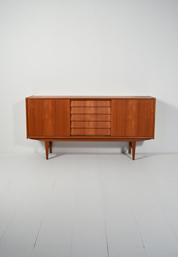 Sideboard scandinavo con cassetti a latta anni 50/60-b