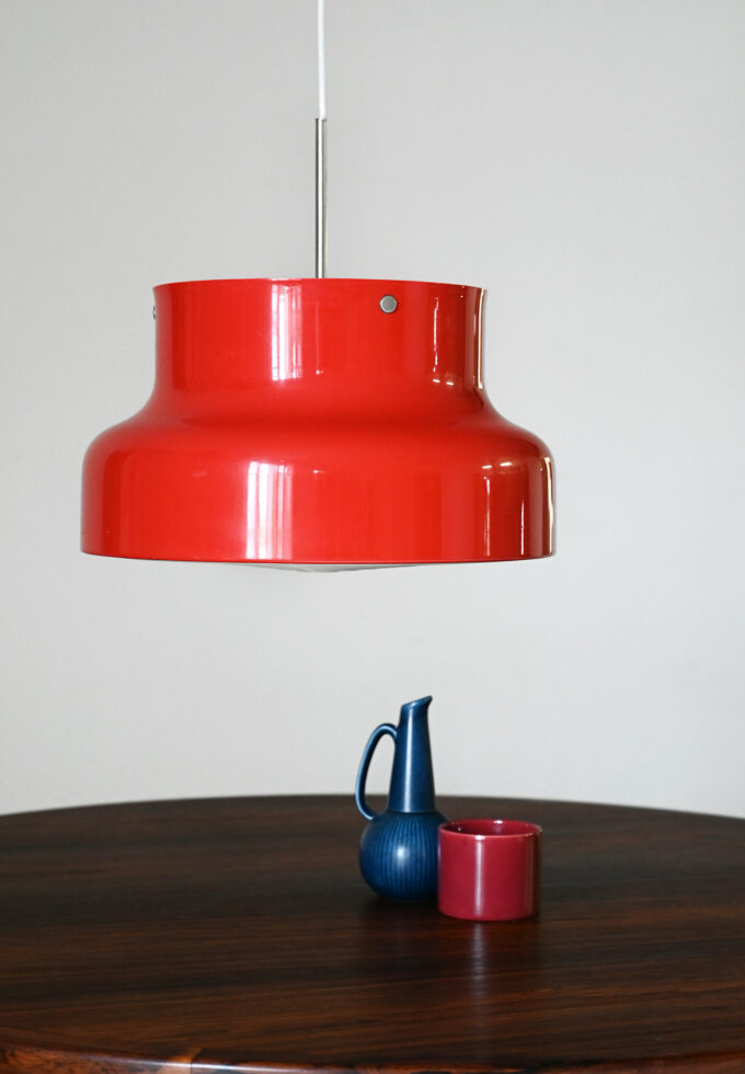 Lampada a sospensione "Bumling" rossa di Andrers Pehrson-b