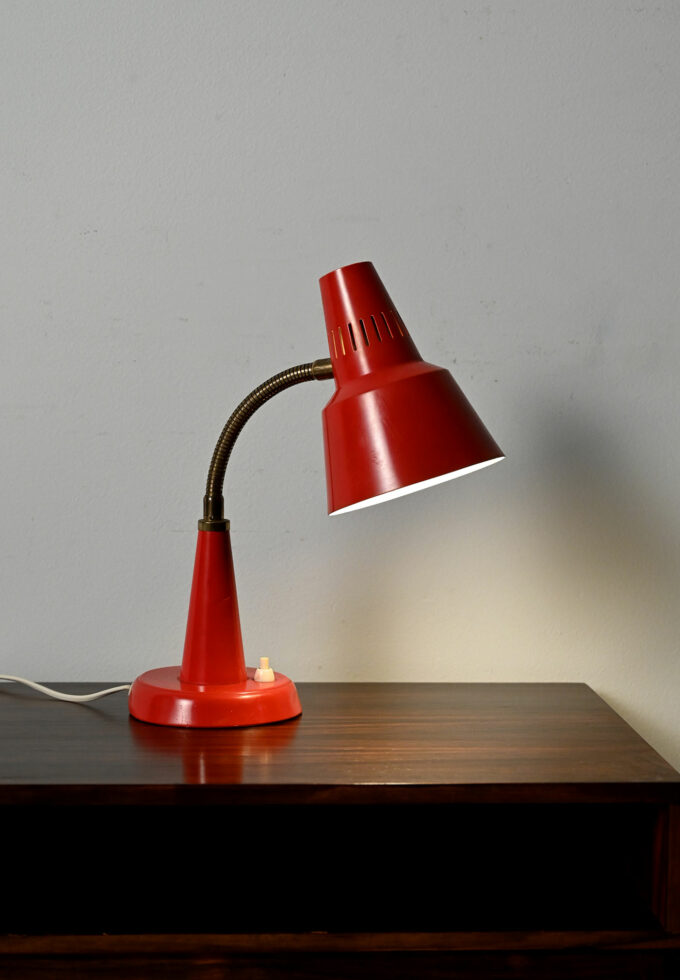 Red table lamp produced by Gemi red 1960s-a