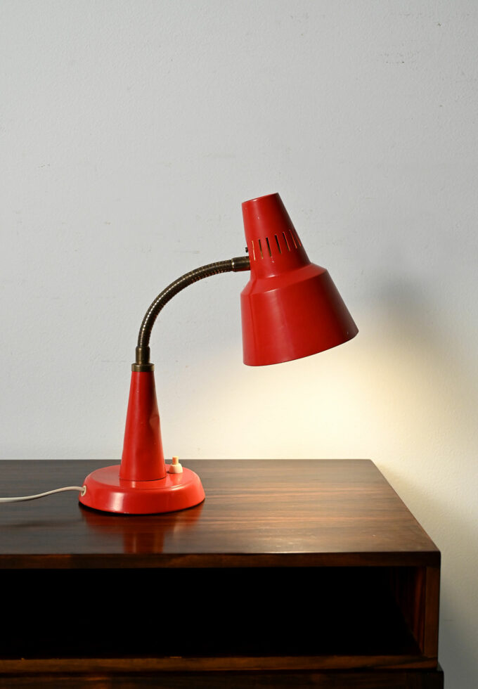 Red table lamp produced by Gemi red 1960s-a