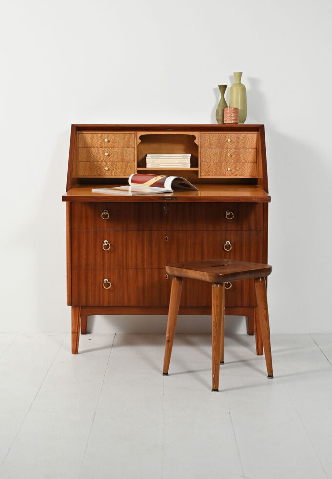 Secretaire scandinavo in mogano anni ’50-a