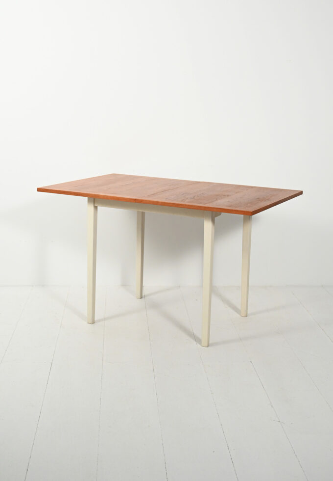 Tavolo pieghevole scandinavo anni 50-b