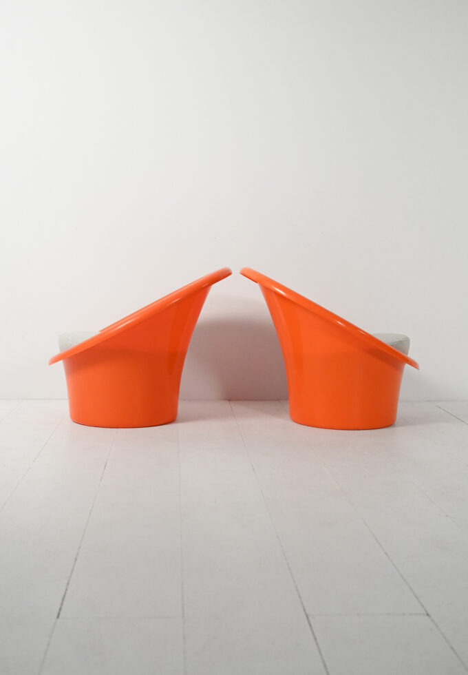 Pair of "Skopa" armchairs by Ike, 1974-c