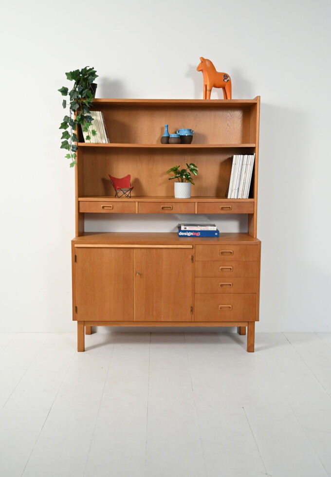 Scandinavian oak sideboard-bookcase, 1960s-b