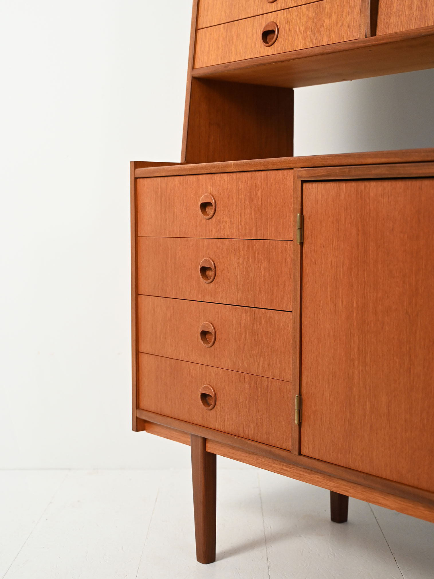 Sideboard libreria teak mogano-m Sideboard con libreria in teak e mogano-m