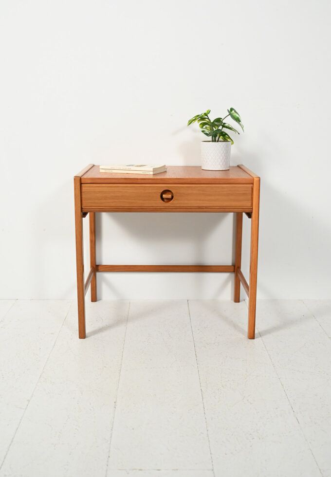 Tavolino da cucito scandinavo di Egström & Myrstrand-a