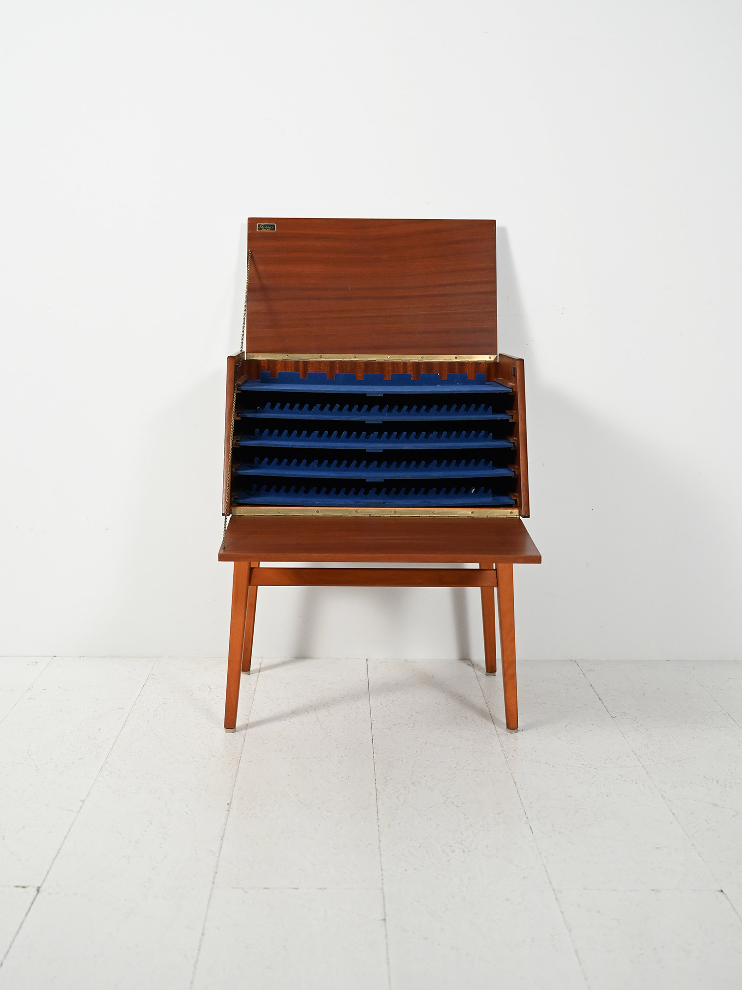 Swedish vitnage mahogany cutlery cabinet-d Swedish vitnage cutlery cabinet in mahogany-d