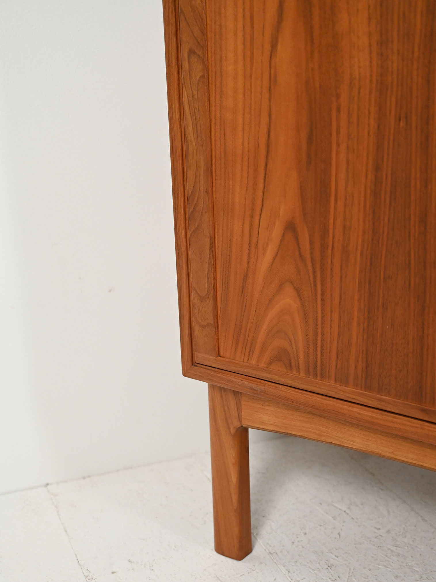 Sideboard teak modello "Tiveden"-g Sideboard in teak modello "Tiveden"-g