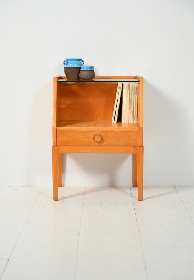 Comodino scandinavo vintage in radica di betulla-a