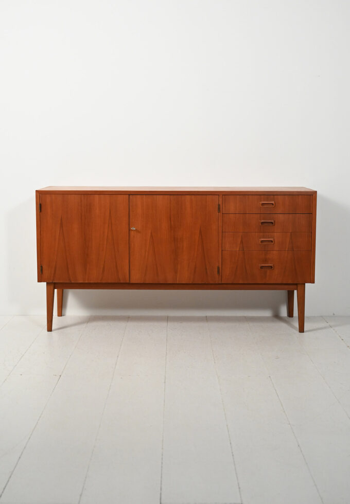 Sideboard scandinavo in teak anni 60-b