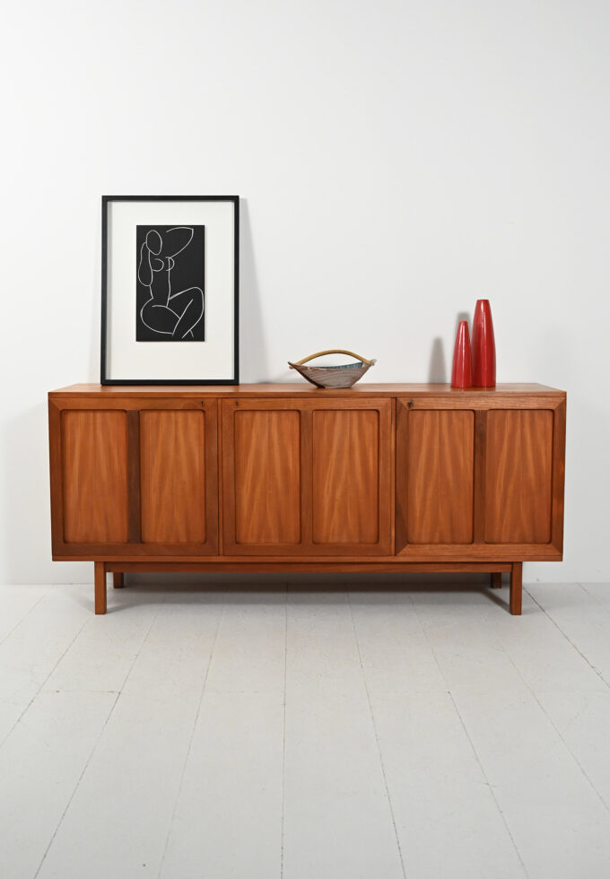Sideboard svedese in teak di Karl Erik Ekselius-a