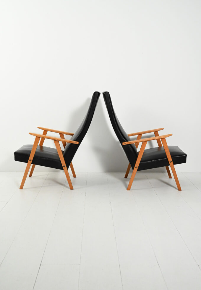 Pair of 50s-60s Scandinavian high-backed armchairs-e