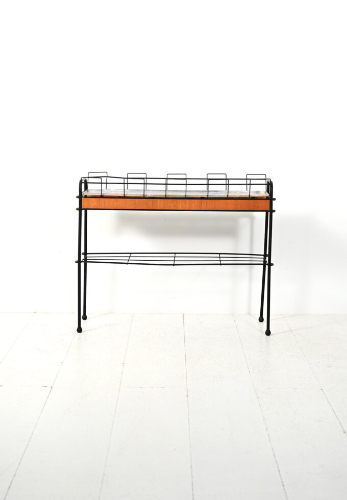 Portafiori scandinavo in metallo nero e teak-b