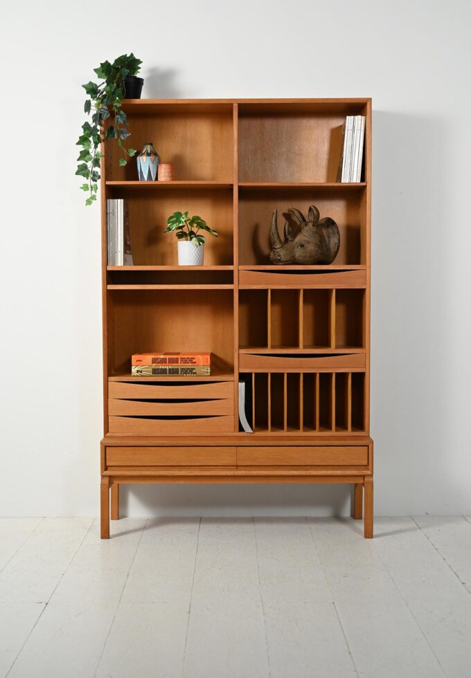 Modular oak bookcase by Marian Grabinski-a