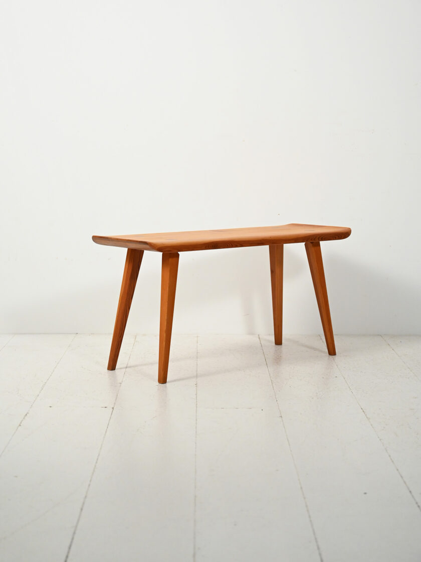 'Visingsö' bench made of Malmsten-a pine.