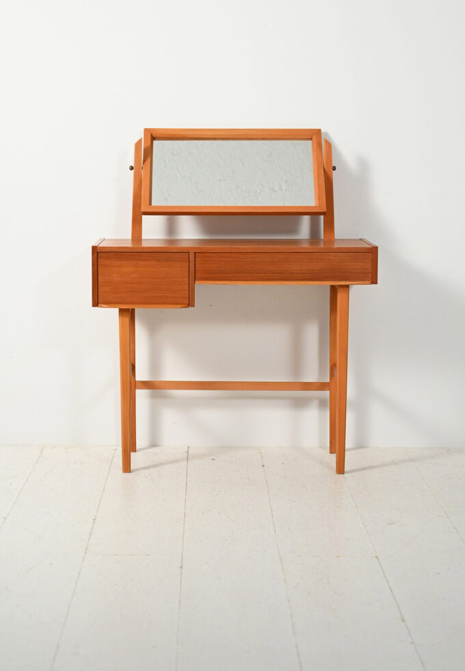 Toeletta scandinava anni ’60 in teak con specchio reclinabile-b