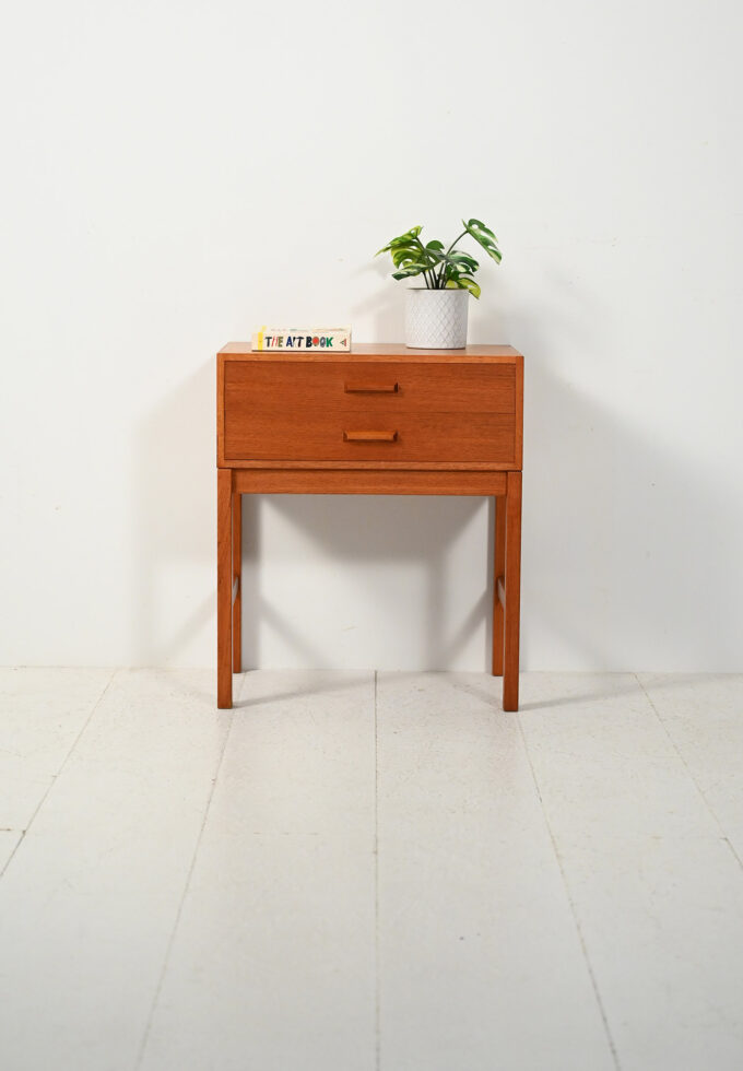 Comodino scandinavo in teak anni ’60-a