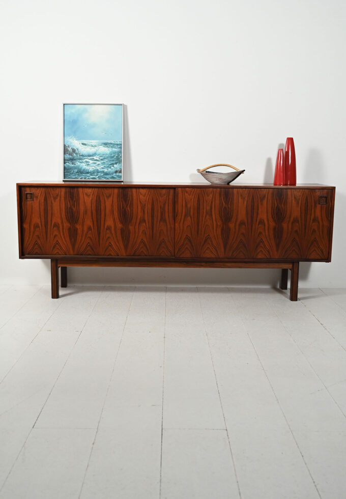 Sideboard danese in palissandro anni 60-a