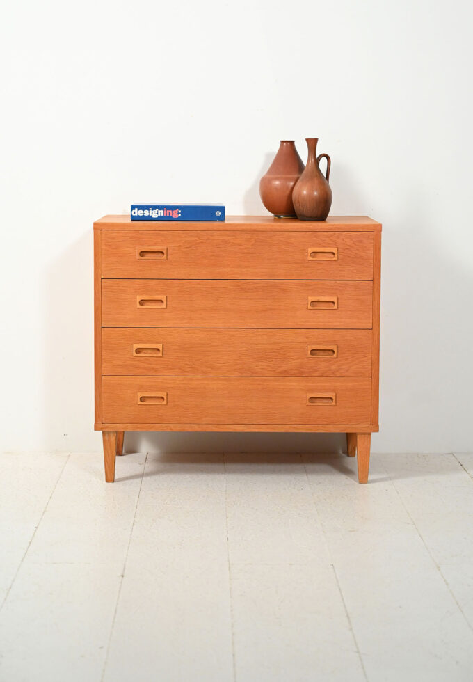 Swedish oak chest of drawers by String Design AB-a
