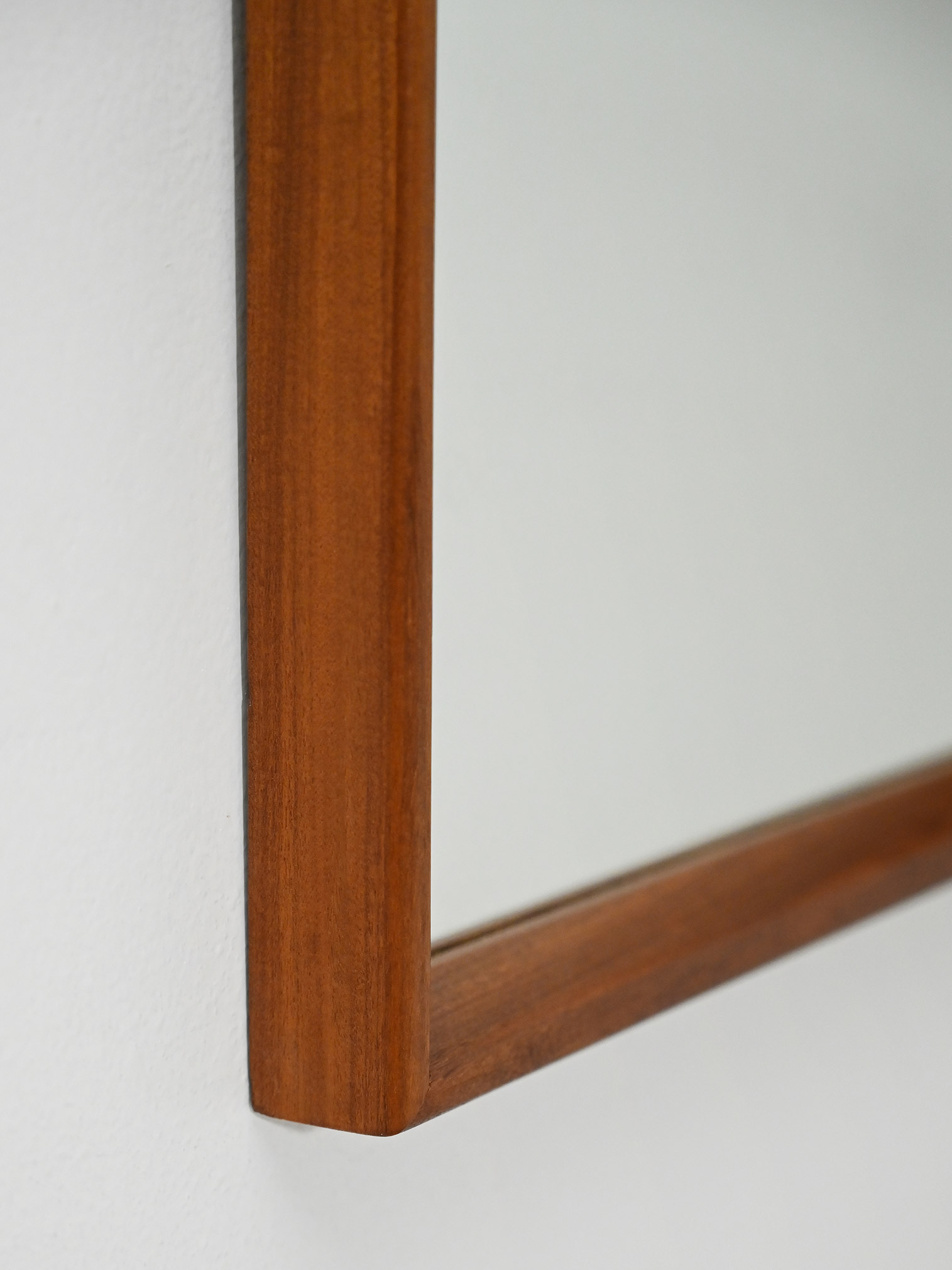Specchio scandinavo svedese-b Specchio scandinavo svedese-b