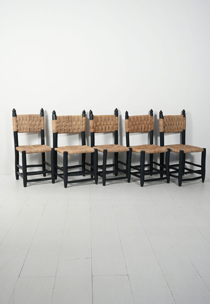 Set di cinque sedie marocchine in legno-b