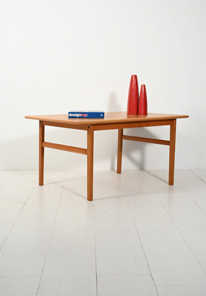 Coffee table scandinavo anni ’50-a