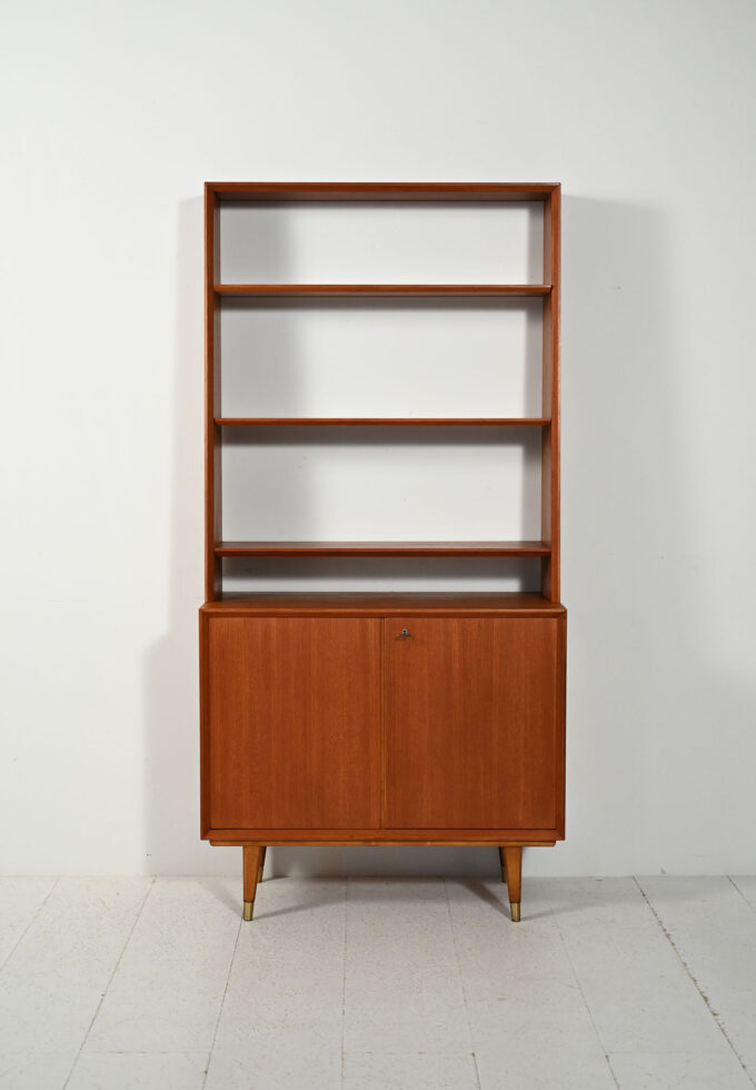 Scandinavian bookcase with cabinet, 1950s/60-b