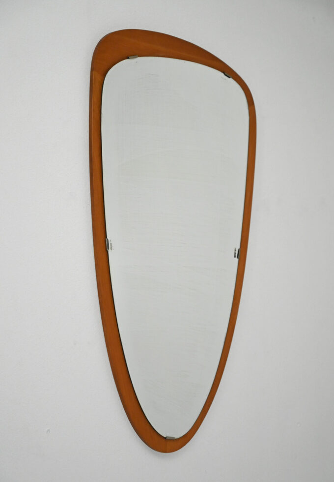 Specchio scandinavo anni ’50-’60 a goccia-a