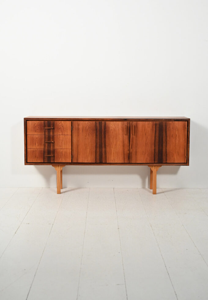 Piccolo sideboard scandinavo in palissandro-b