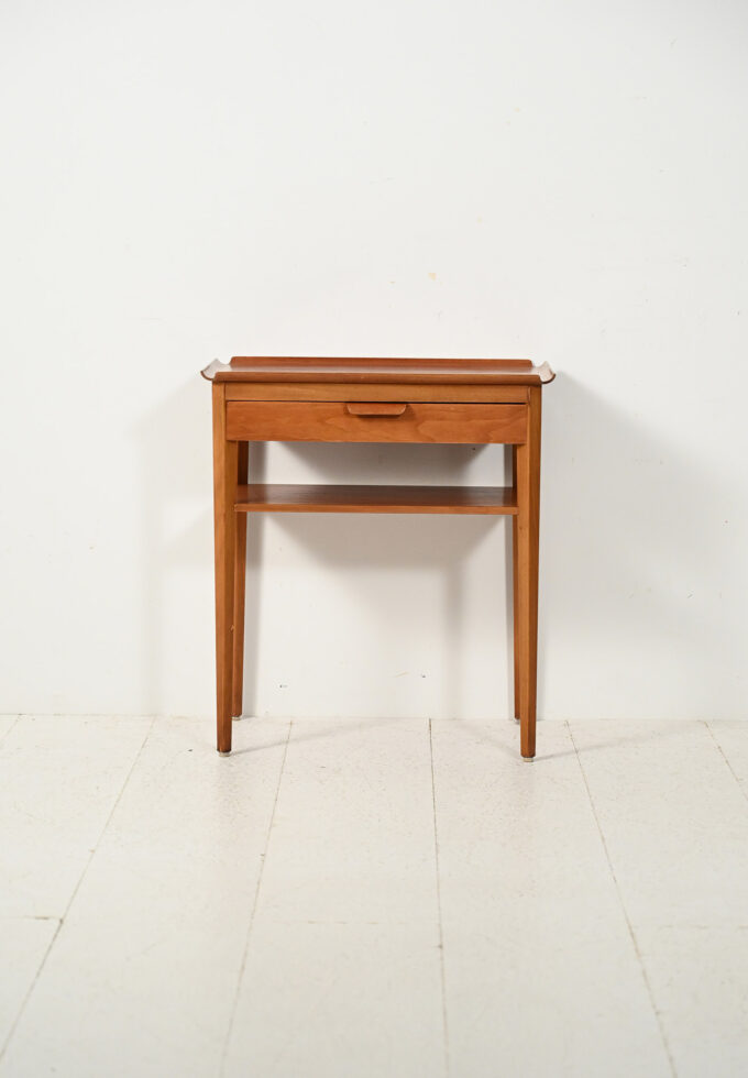 Comodino scandinavo in teak di Bertil Fridhagen-b