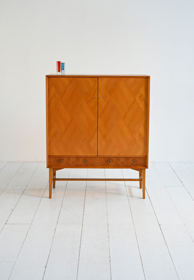 Elm and burl cabinet AB Seffle Möbelfabrik 1950s-a