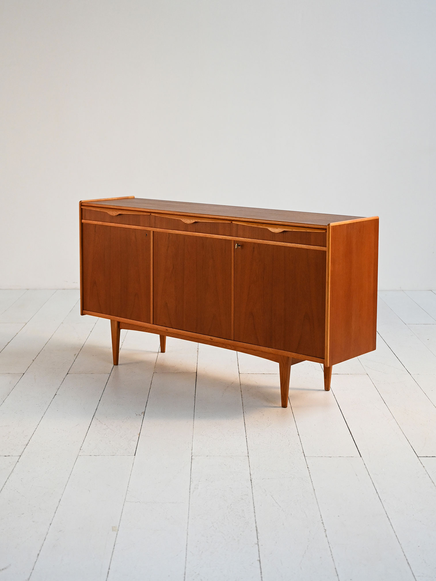 Sideboard svedese modello “Primo” Breo Möbler 60s-e Sideboard svedese modello “Primo” per Breo Möbler, anni ’60-e