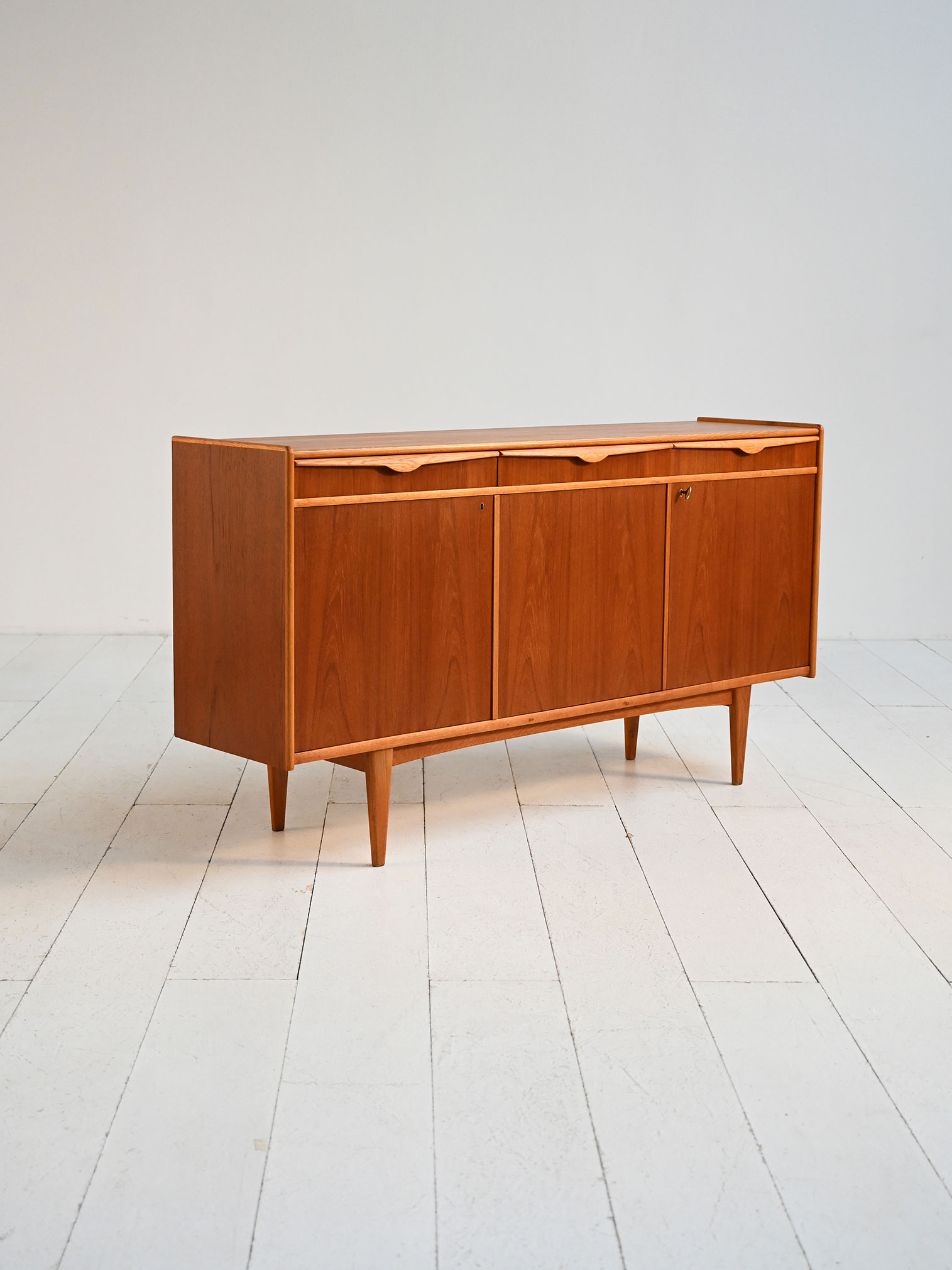 Sideboard svedese modello “Primo” Breo Möbler 60s-f Sideboard svedese modello “Primo” per Breo Möbler, anni ’60-f