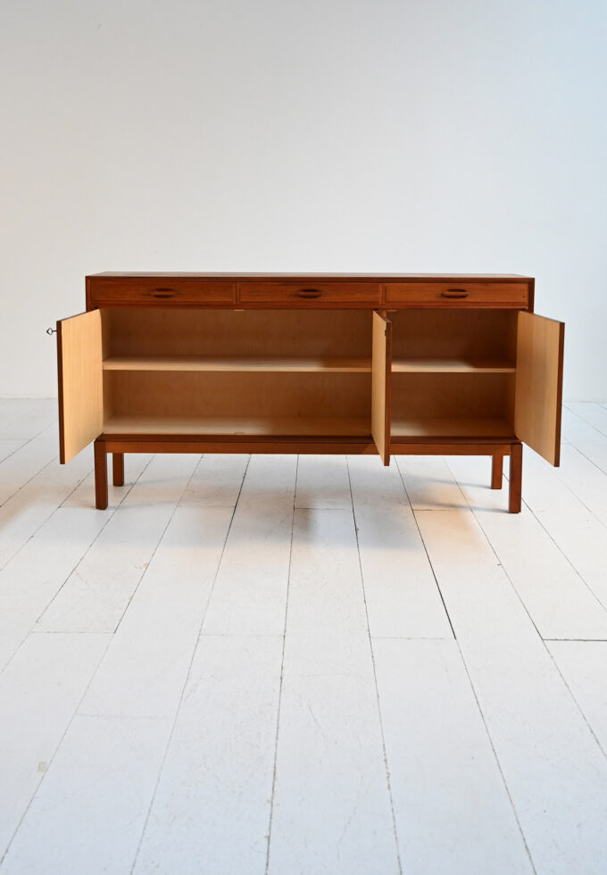 Sideboard scandinavo in teak, anni ’50-’60-c